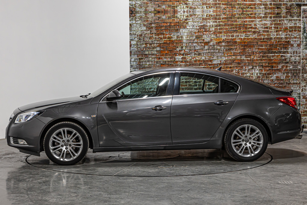 Opel Insignia 1.8 Executive | Trekhaak | Cruise Control 52525863-14.jpg | Autobedrijf van Geel