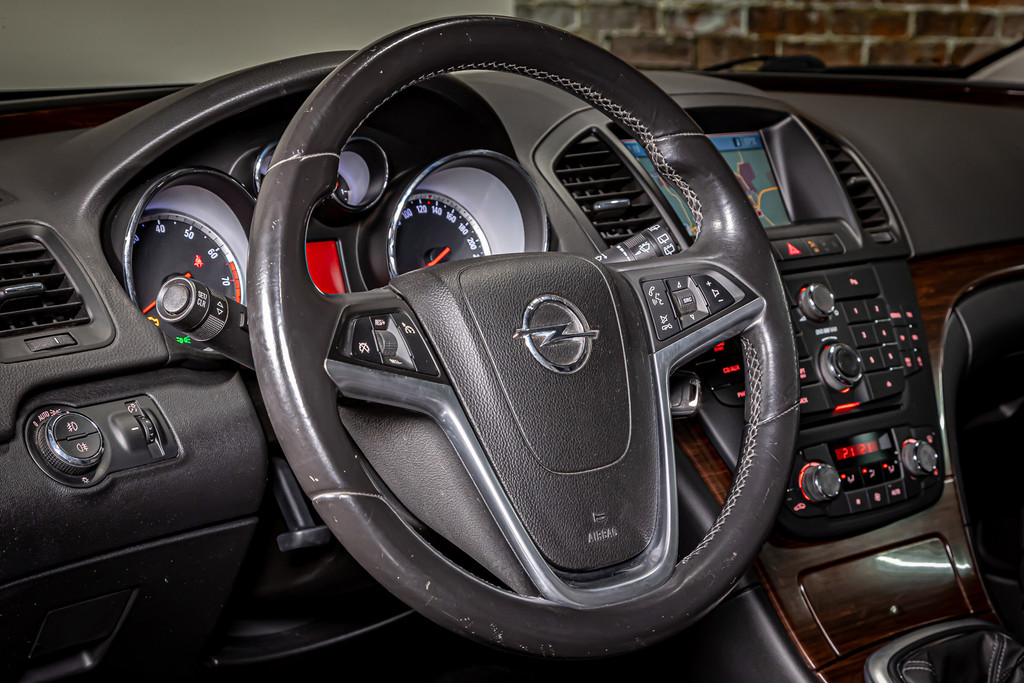 Opel Insignia 1.8 Executive | Trekhaak | Cruise Control 52525863-24.jpg | Autobedrijf van Geel