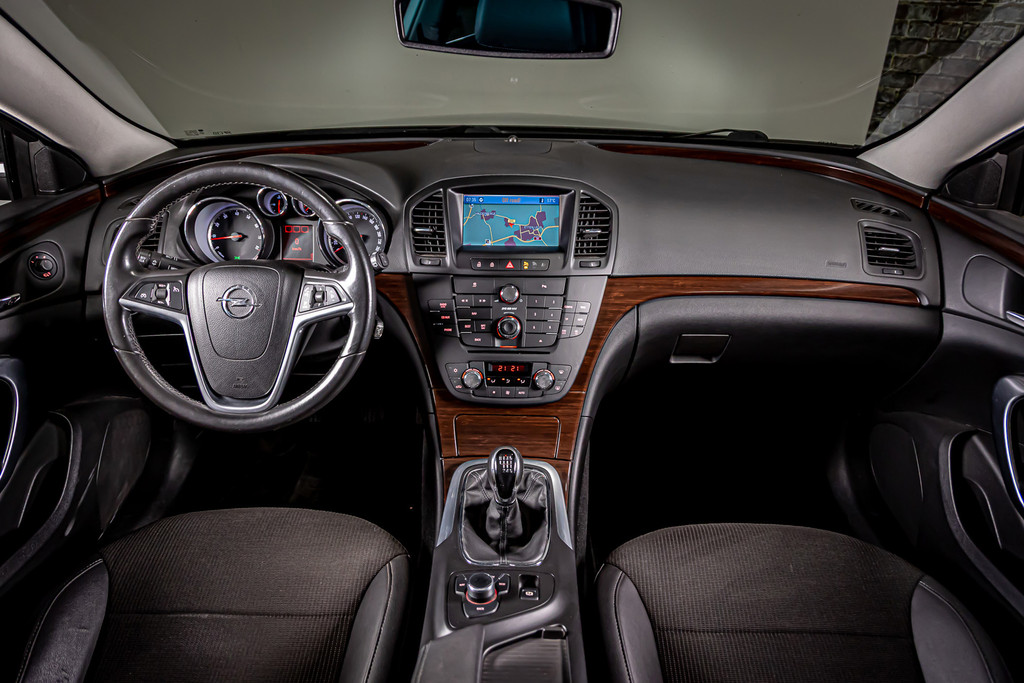 Opel Insignia 1.8 Executive | Trekhaak | Cruise Control 52525863-27.jpg | Autobedrijf van Geel