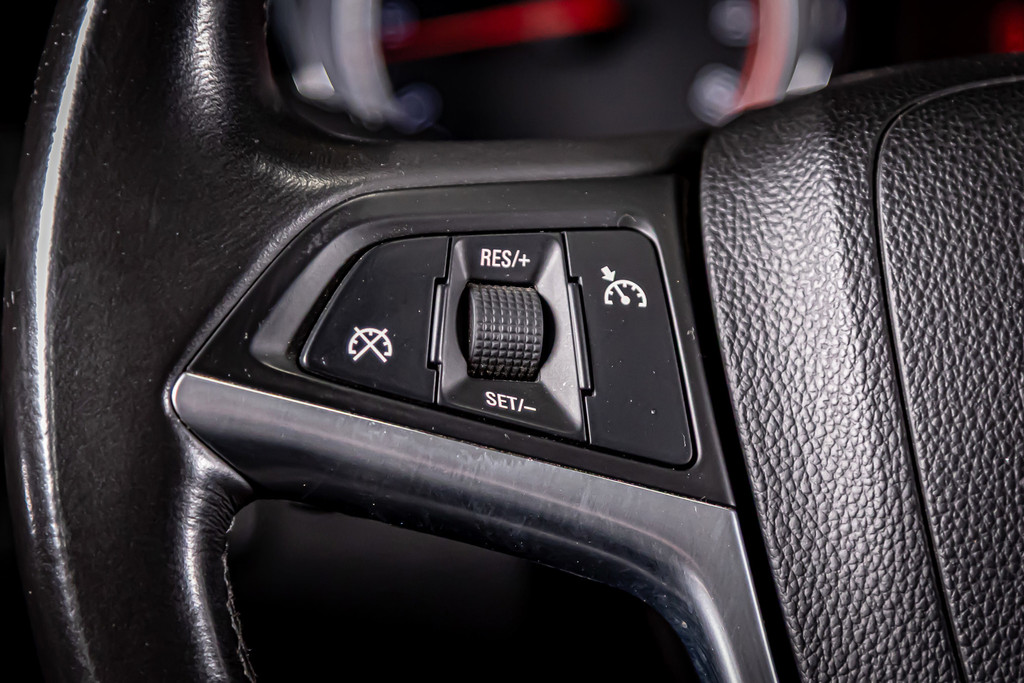 Opel Insignia 1.8 Executive | Trekhaak | Cruise Control 52525863-33.jpg | Autobedrijf van Geel