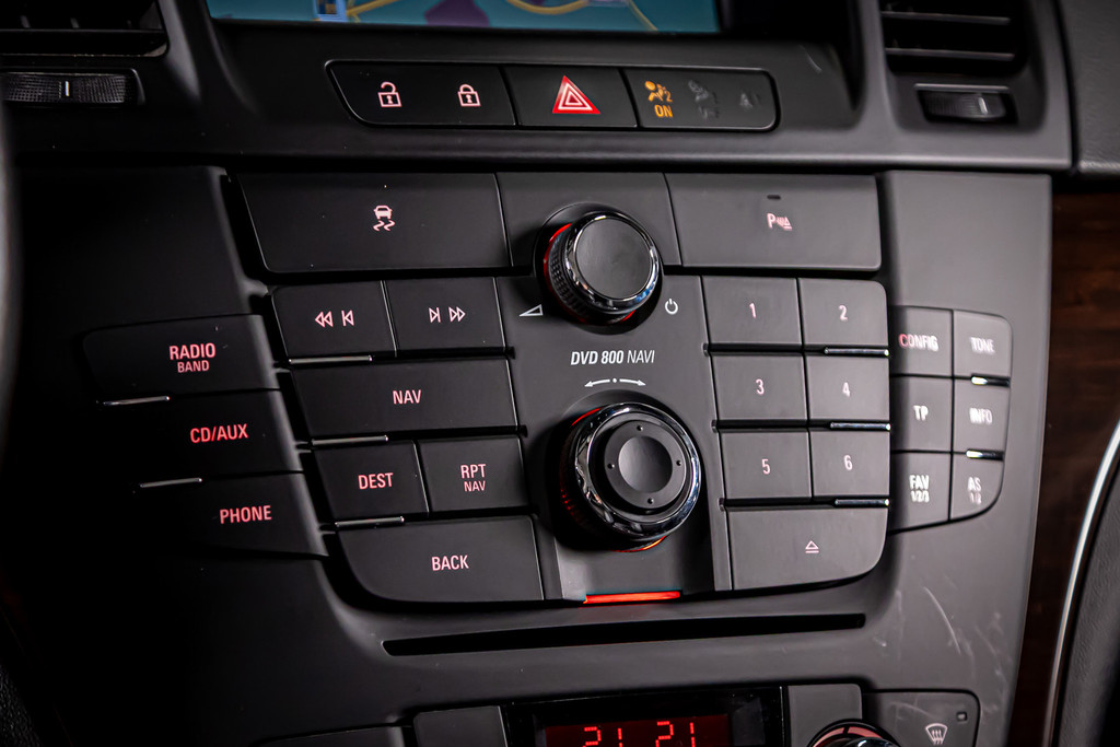 Opel Insignia 1.8 Executive | Trekhaak | Cruise Control 52525863-36.jpg | Autobedrijf van Geel