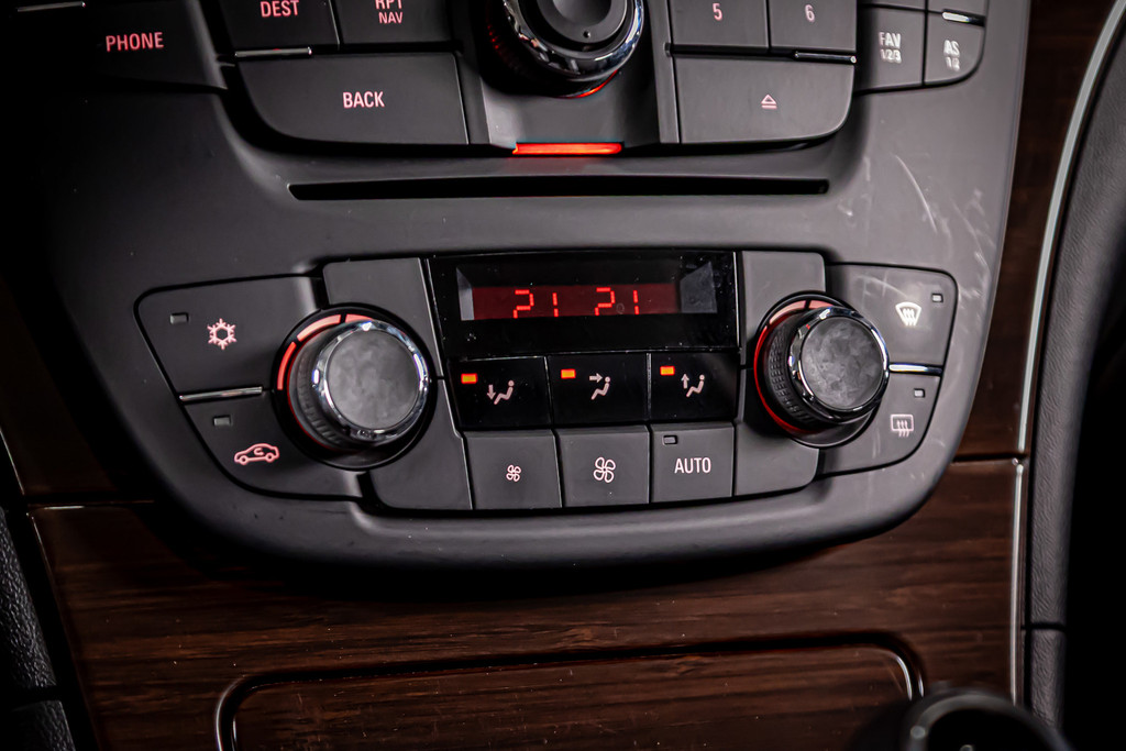 Opel Insignia 1.8 Executive | Trekhaak | Cruise Control 52525863-37.jpg | Autobedrijf van Geel