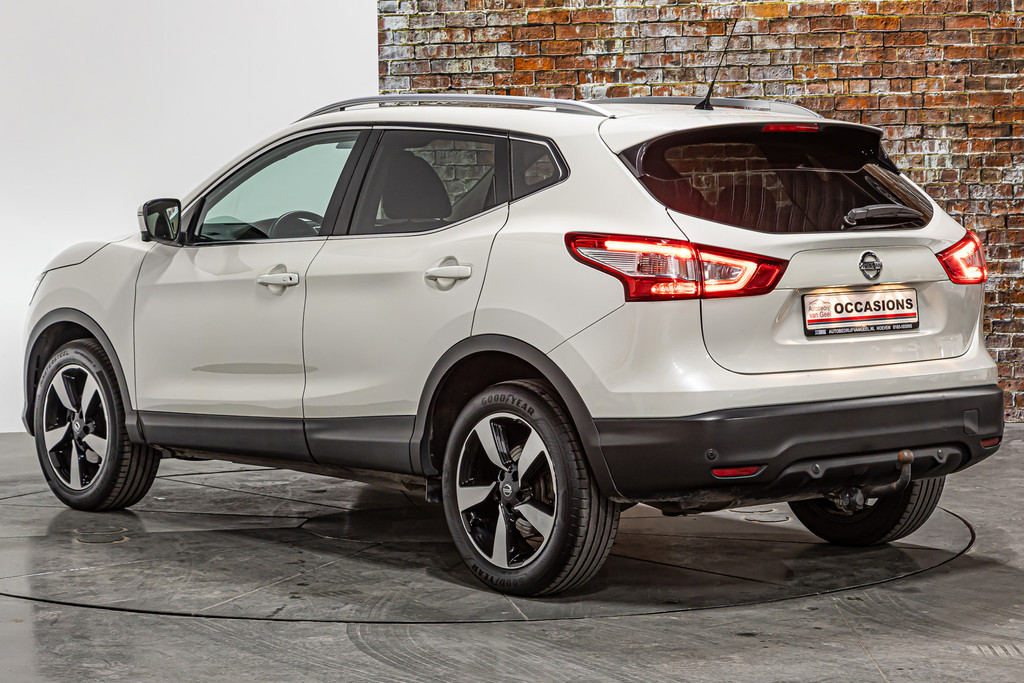 Nissan QASHQAI 1.6 N-Connecta | Panoramadak | 360 graden camera | Cruise Control | Trekhaak 52526604-12.jpg | Autobedrijf van Geel