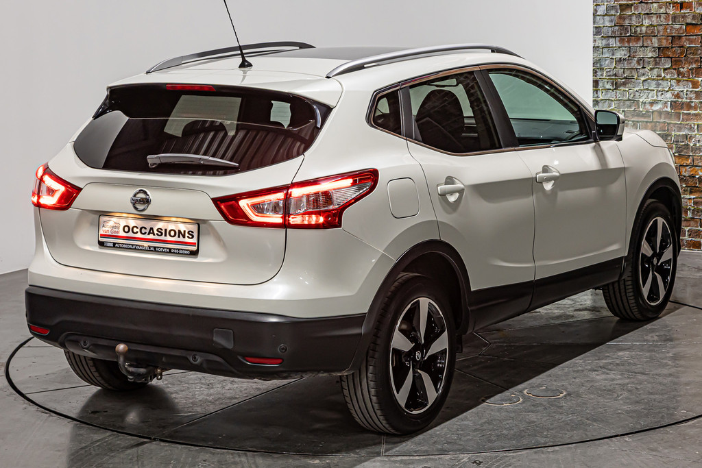 Nissan QASHQAI 1.6 N-Connecta | Panoramadak | 360 graden camera | Cruise Control | Trekhaak 52526604-19.jpg | Autobedrijf van Geel