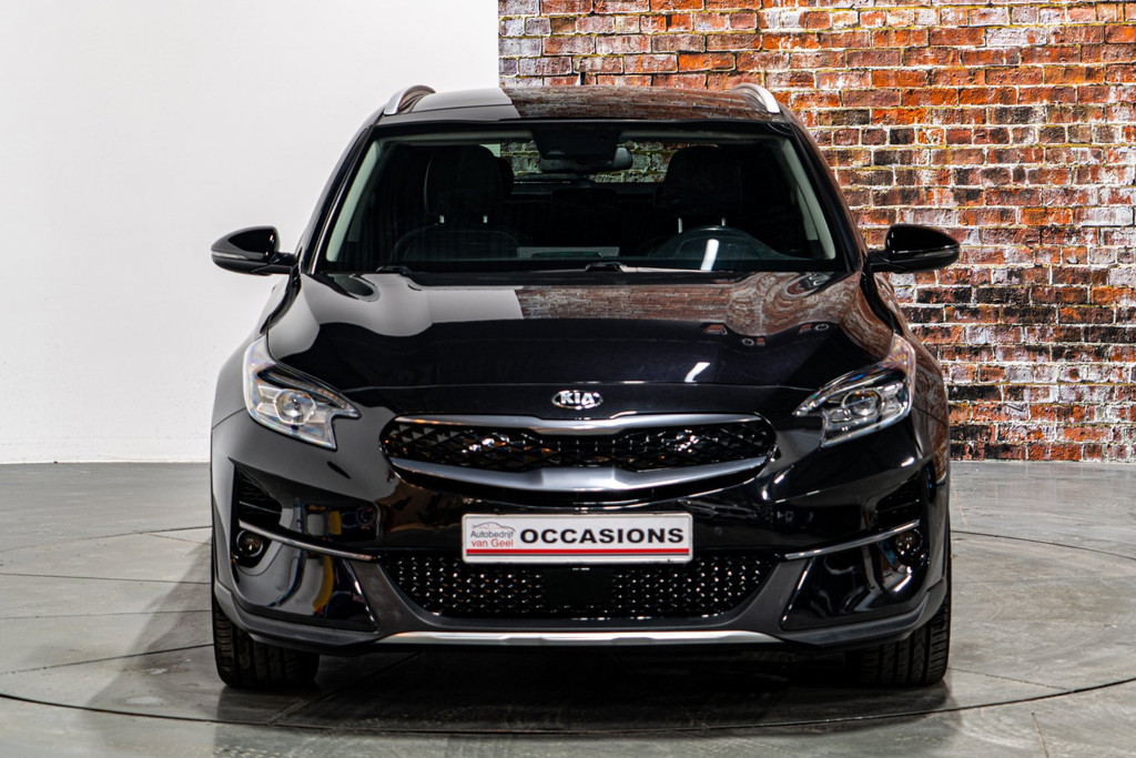 Kia Xceed 1.6 GDi PHEV ExecutiveLine | Panoramadak | Memory Seats | Stoelverwaming + verkoeling | Adaptive Cruise Control 52684946-1.jpg | Autobedrijf van Geel