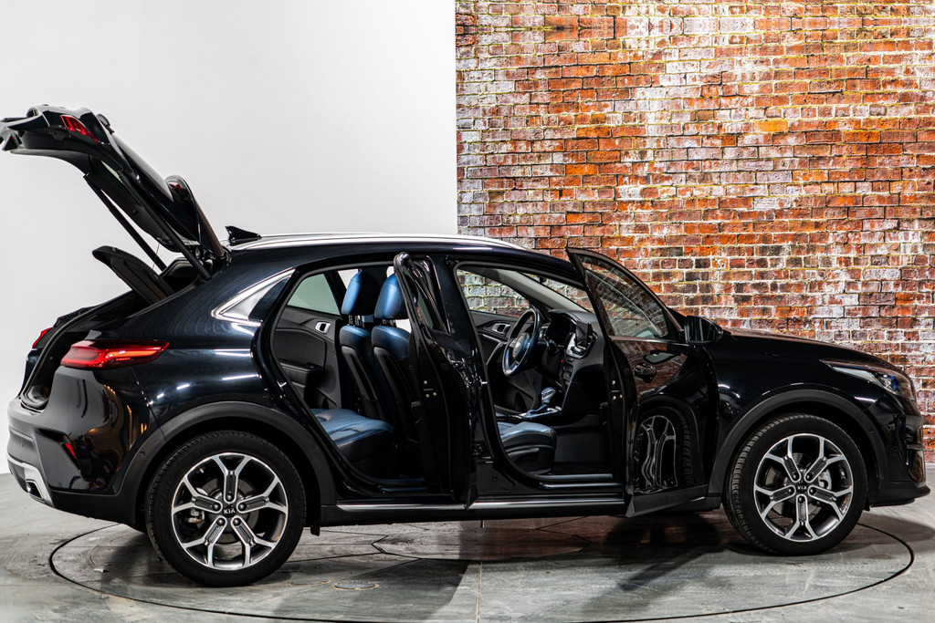 Kia Xceed 1.6 GDi PHEV ExecutiveLine | Panoramadak | Memory Seats | Stoelverwaming + verkoeling | Adaptive Cruise Control 52684946-17.jpg | Autobedrijf van Geel