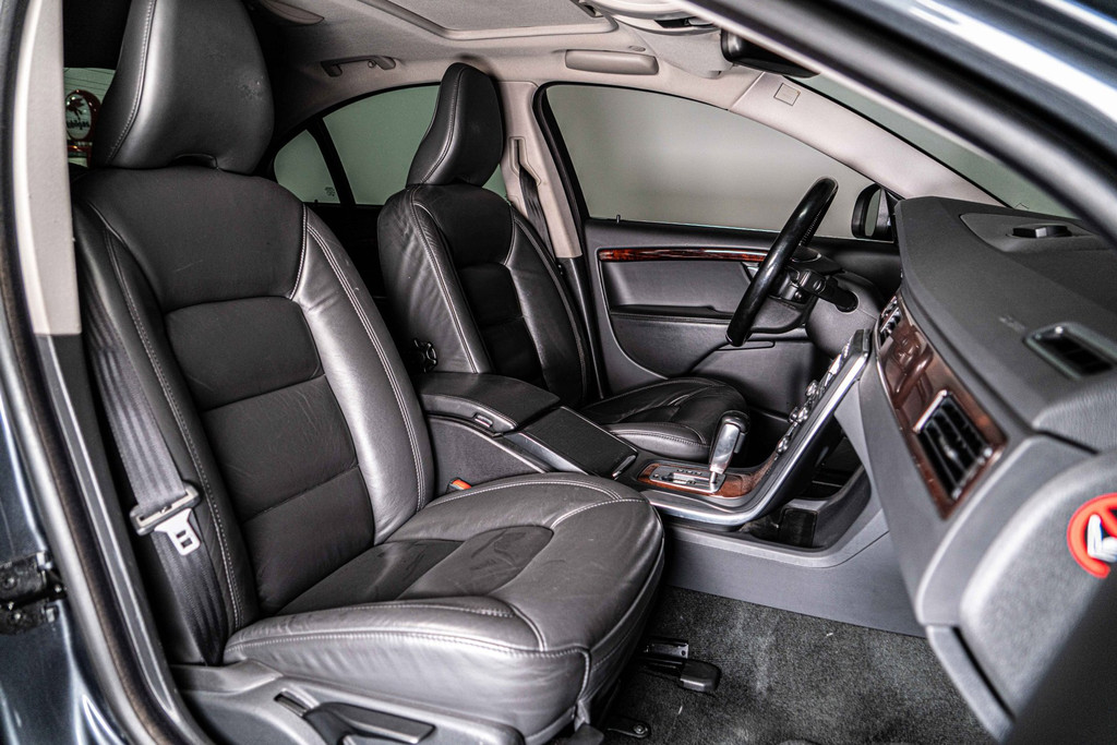 Volvo S80 3.2 Summum 52932653-42.jpg | Autobedrijf van Geel