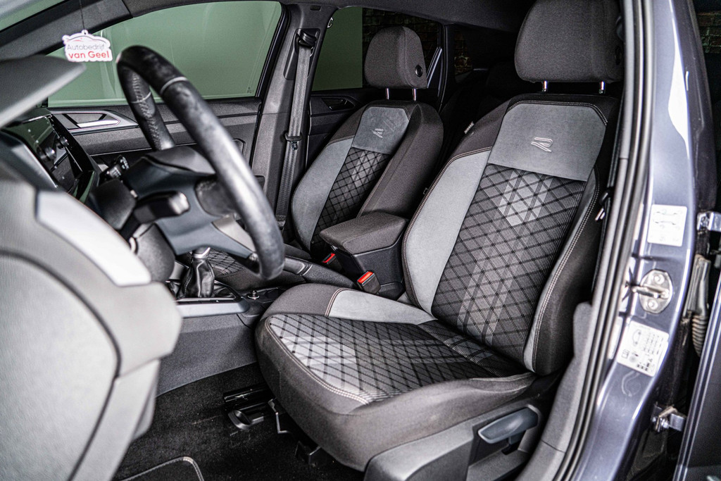 Volkswagen Polo 1.0 TSI R-Line| Apple Carplay | LED | DAB+ |Adaptive Cruise Control LM 17' Bergamo 53092985-20.jpg | Autobedrijf van Geel