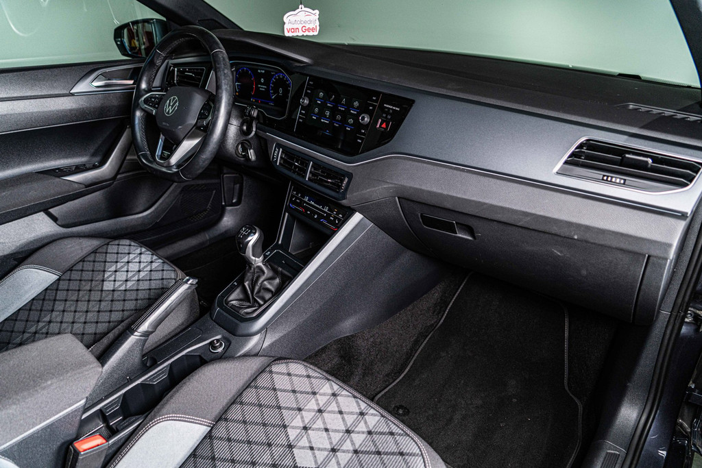 Volkswagen Polo 1.0 TSI R-Line| Apple Carplay | LED | DAB+ |Adaptive Cruise Control LM 17' Bergamo 53092985-28.jpg | Autobedrijf van Geel