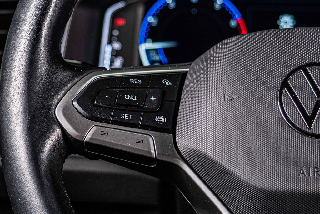 Volkswagen Polo 1.0 TSI R-Line| Apple Carplay | LED | DAB+ |Adaptive Cruise Control LM 17' Bergamo 53092985-35.jpg | Autobedrijf van Geel