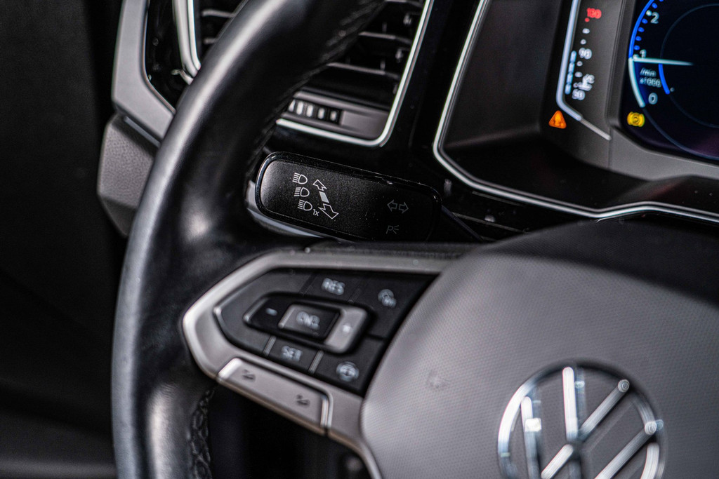 Volkswagen Polo 1.0 TSI R-Line| Apple Carplay | LED | DAB+ |Adaptive Cruise Control LM 17' Bergamo 53092985-38.jpg | Autobedrijf van Geel