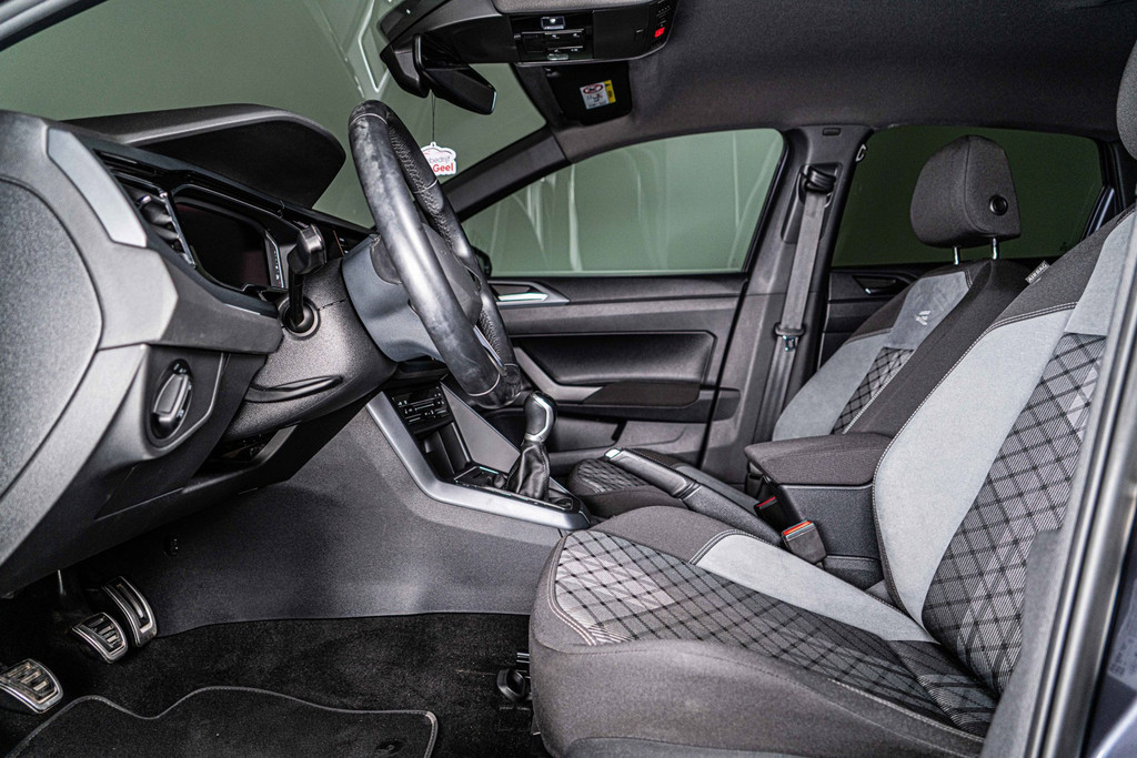 Volkswagen Polo 1.0 TSI R-Line| Apple Carplay | LED | DAB+ |Adaptive Cruise Control LM 17' Bergamo 53092985-40.jpg | Autobedrijf van Geel