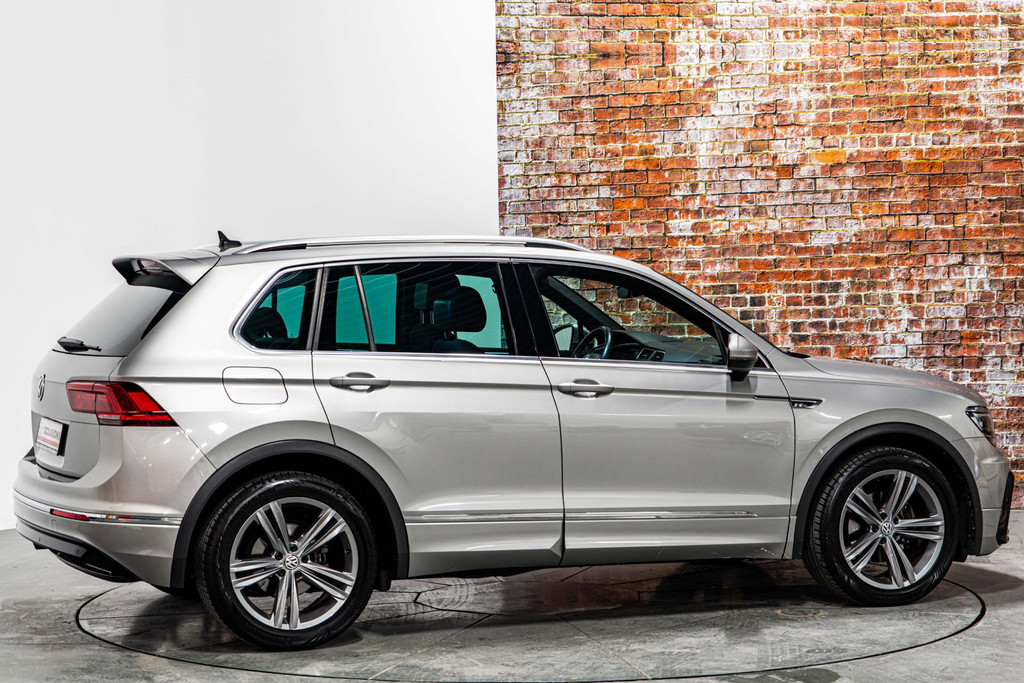 Volkswagen Tiguan 1.5 TSI Comfortline Business | Panoramadak | Adaptive Cruise Control | LED 53104813-18.jpg | Autobedrijf van Geel