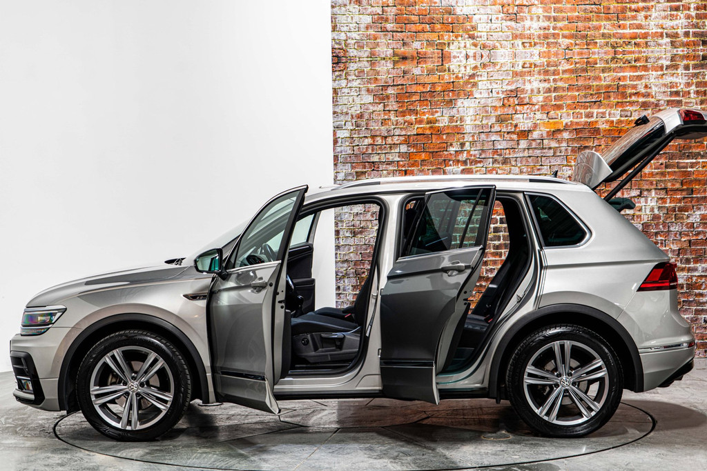 Volkswagen Tiguan 1.5 TSI Comfortline Business | Panoramadak | Adaptive Cruise Control | LED 53104813-8.jpg | Autobedrijf van Geel