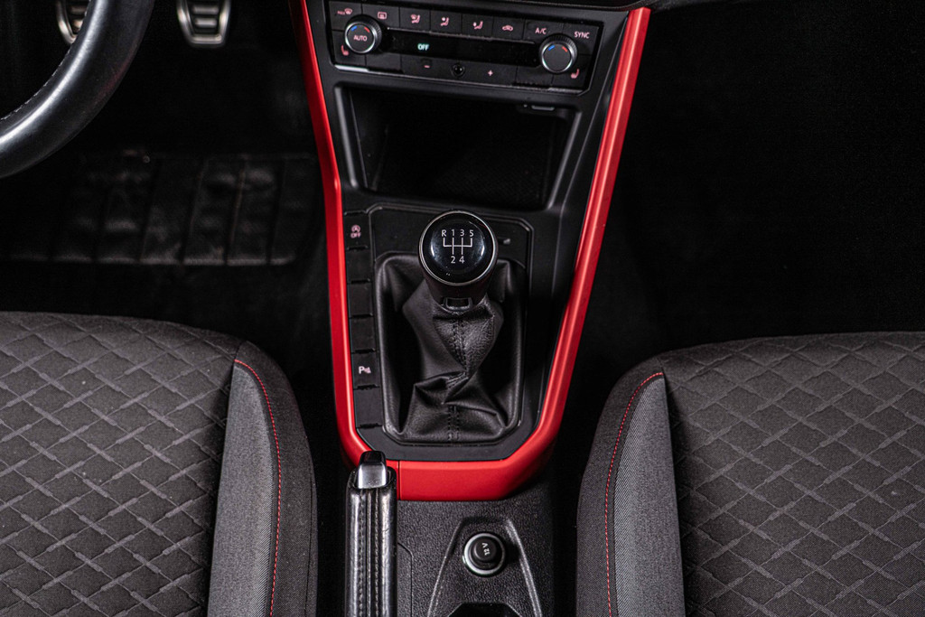 Volkswagen Polo 1.0 TSI Beats 53104832-38.jpg | Autobedrijf van Geel