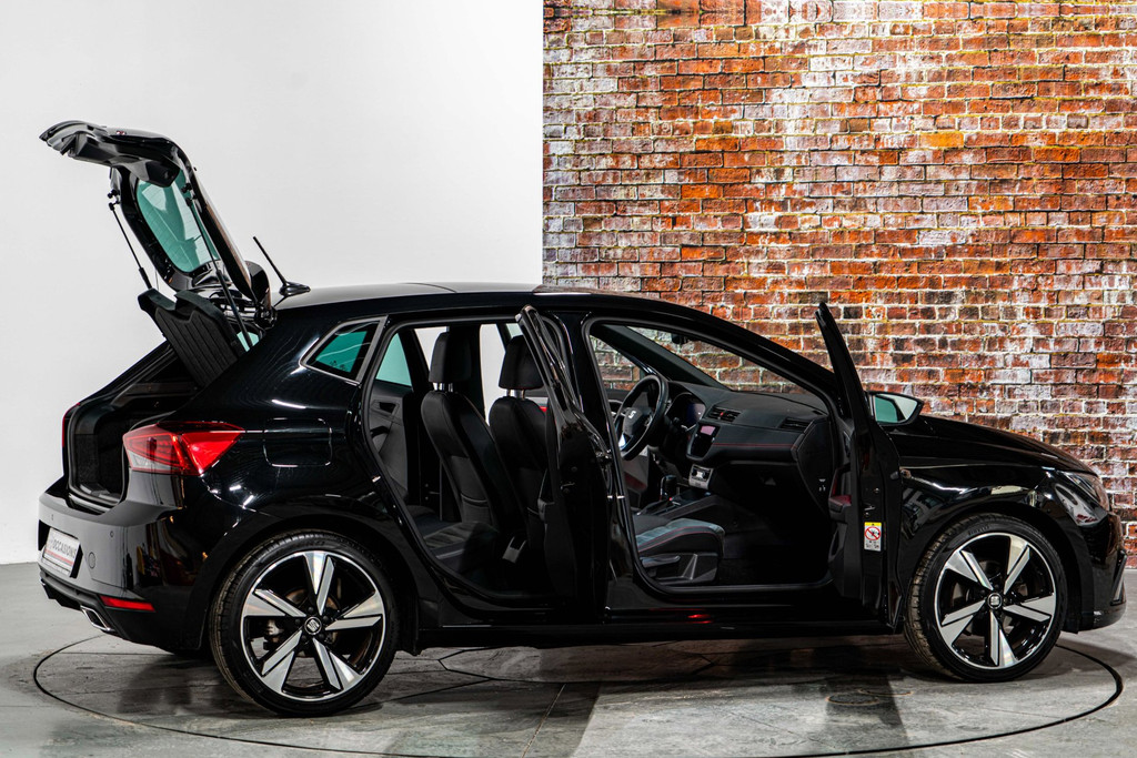 SEAT Ibiza 1.5 TSI FR Business Intense Plus | Schuif/kanteldak | Beats Audio | Adaptive Cruise Control | Apple Carplay/Android 53162658-18.jpg | Autobedrijf van Geel