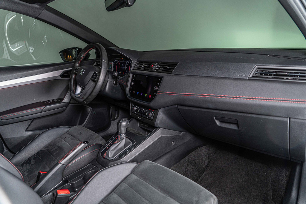 SEAT Ibiza 1.5 TSI FR Business Intense Plus | Schuif/kanteldak | Beats Audio | Adaptive Cruise Control | Apple Carplay/Android 53162658-35.jpg | Autobedrijf van Geel