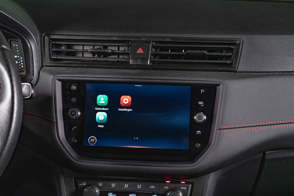 SEAT Ibiza 1.5 TSI FR Business Intense Plus | Schuif/kanteldak | Beats Audio | Adaptive Cruise Control | Apple Carplay/Android 53162658-41.jpg | Autobedrijf van Geel