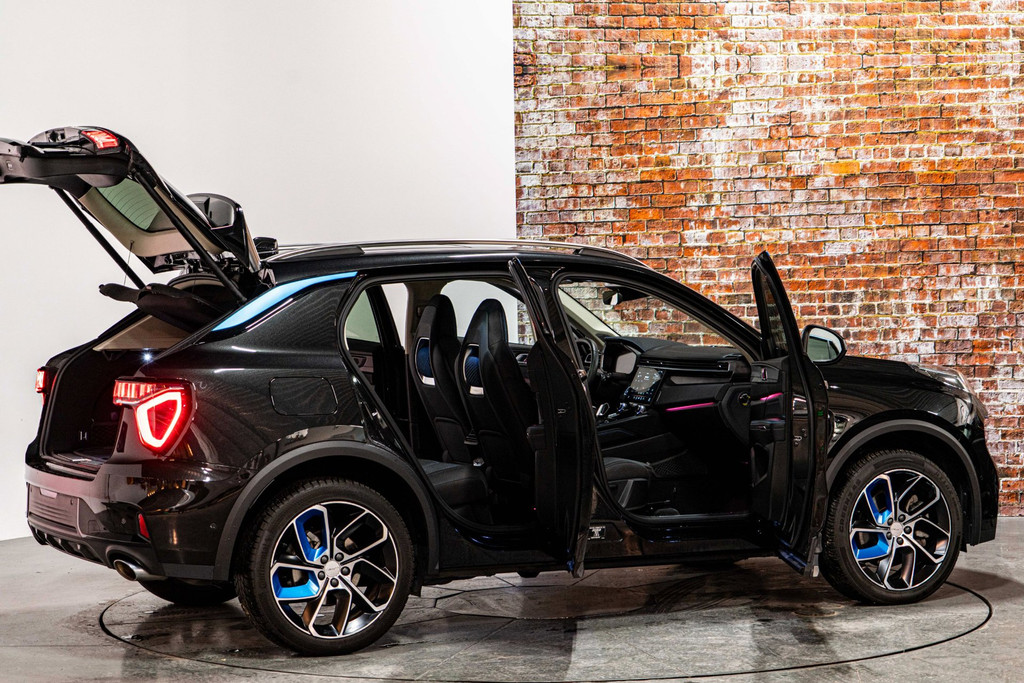 Lynk & Co 01 1.5 PHEV | PANO | ACC | 360 Graden Camera | Infinity Audio | 261 PK 53415712-15.jpg | Autobedrijf van Geel