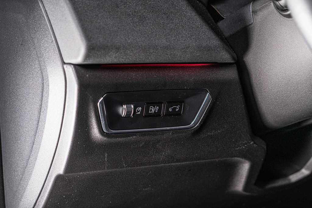 Lynk & Co 01 1.5 PHEV | PANO | ACC | 360 Graden Camera | Infinity Audio | 261 PK 53415712-25.jpg | Autobedrijf van Geel