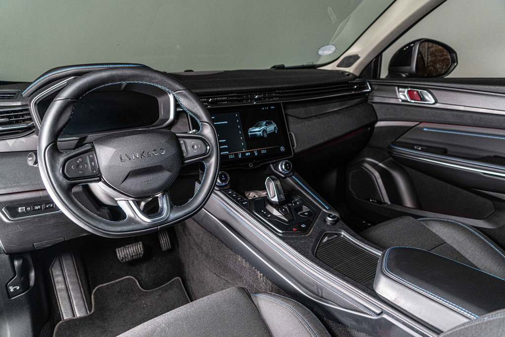 Lynk & Co 01 1.5 PHEV | PANO | ACC | 360 Graden Camera | Infinity Audio | 261 PK 53415712-30.jpg | Autobedrijf van Geel