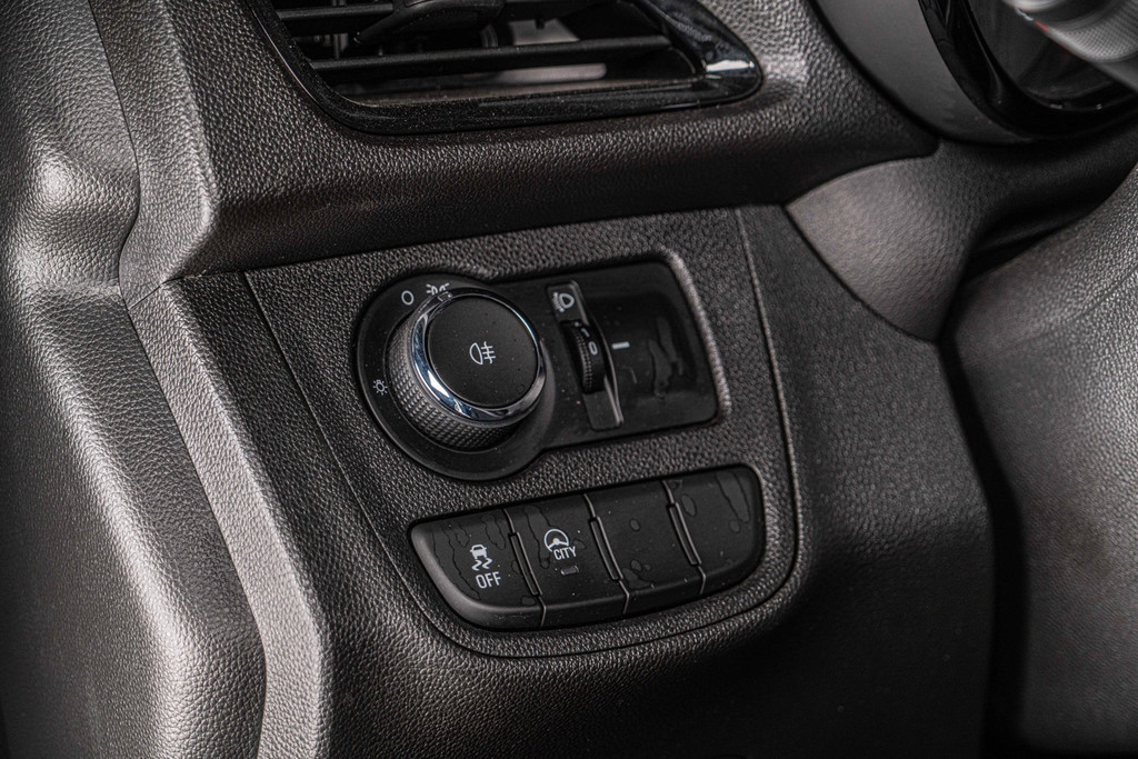 Opel KARL 1.0 ecoFLEX Innovation 53417074-26.jpg | Autobedrijf van Geel
