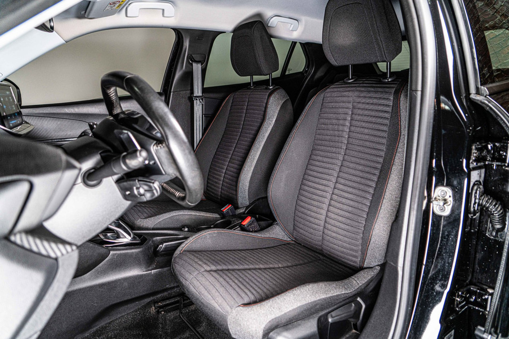 Peugeot 2008 1.2 PureTech Active | Cruise Control | DAB+ | Apple Carplay 53420042-23.jpg | Autobedrijf van Geel