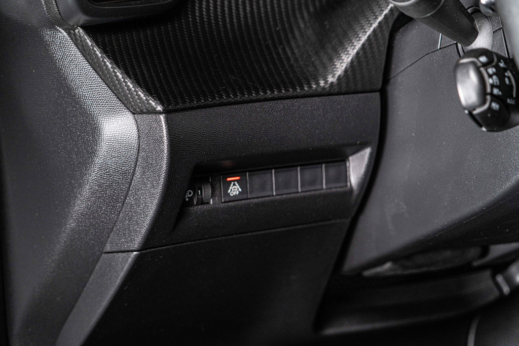 Peugeot 2008 1.2 PureTech Active | Cruise Control | DAB+ | Apple Carplay 53420042-24.jpg | Autobedrijf van Geel