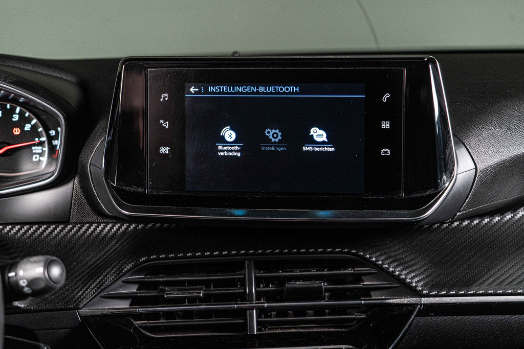 Peugeot 2008 1.2 PureTech Active | Cruise Control | DAB+ | Apple Carplay 53420042-41.jpg | Autobedrijf van Geel