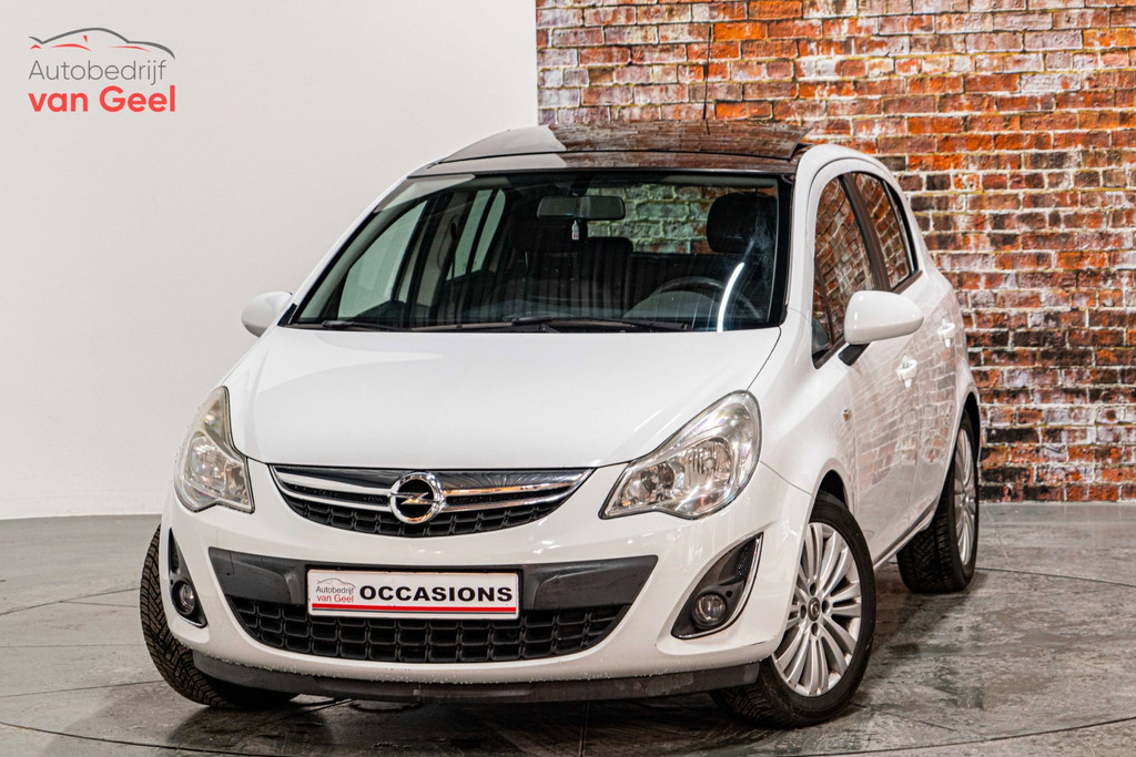 Opel Corsa 1.4-16V Cosmo | Cruise Control | Panoramadak 53420176-0.jpg | Autobedrijf van Geel