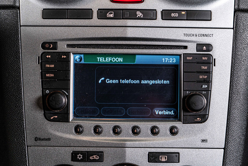 Opel Corsa 1.4-16V Cosmo | Cruise Control | Panoramadak 53420176-47.jpg | Autobedrijf van Geel