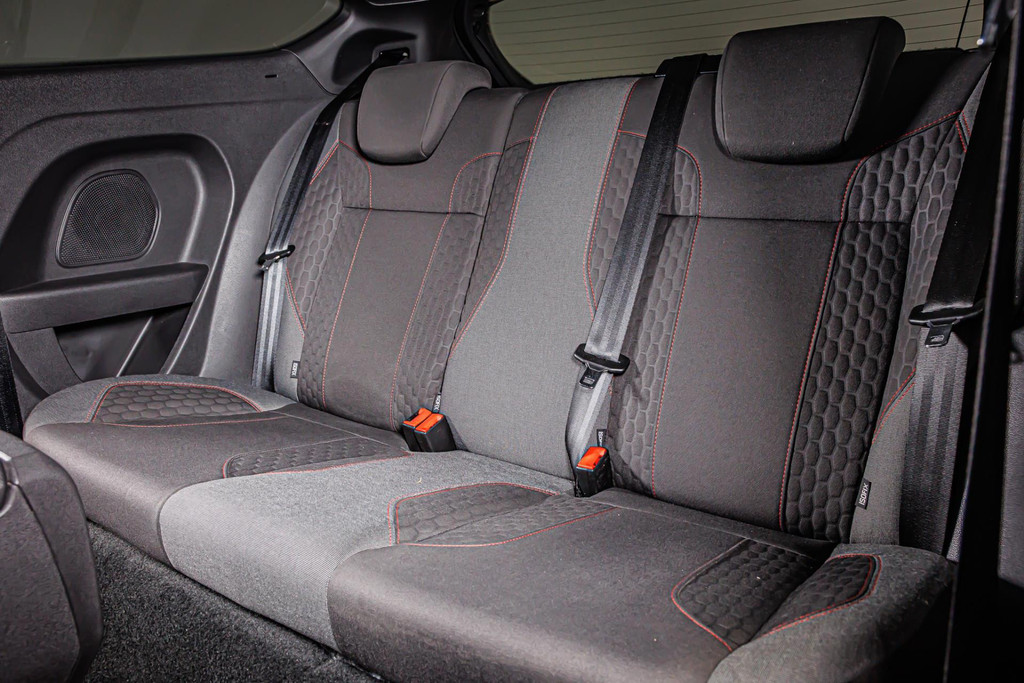 Ford Fiesta 1.0 EcoBoost Titanium X I Stoelverwarming I Rijklaarprijs 53615362-22.jpg | Autobedrijf van Geel