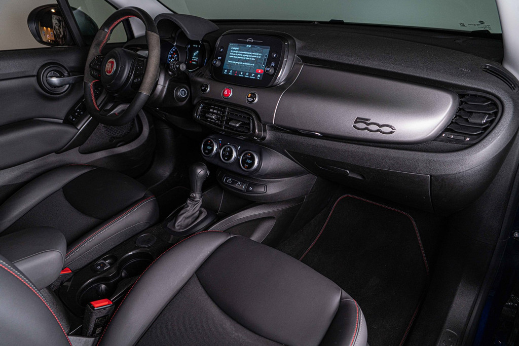 Fiat 500X 1.5 Hybrid Sport I Apple carplay I Achteruitrij camera | Cruise Control | Keyless Start 54172802-31.jpg | Autobedrijf van Geel