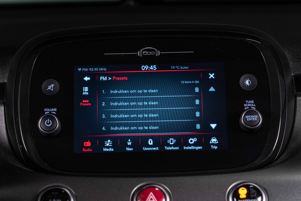 Fiat 500X 1.5 Hybrid Sport I Apple carplay I Achteruitrij camera | Cruise Control | Keyless Start 54172802-39.jpg | Autobedrijf van Geel