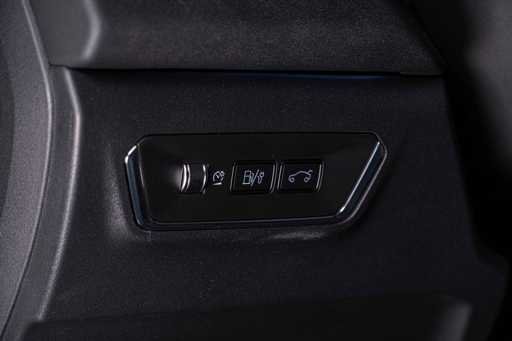 Lynk & Co 01 1.5 PHEV | MY22 | PANO | 360 CAMERA | ACC | KEYLESS | NAVI | RIJKLAARPRIJS INCL. BOVAG GARANTIE 54184143-26.jpg | Autobedrijf van Geel