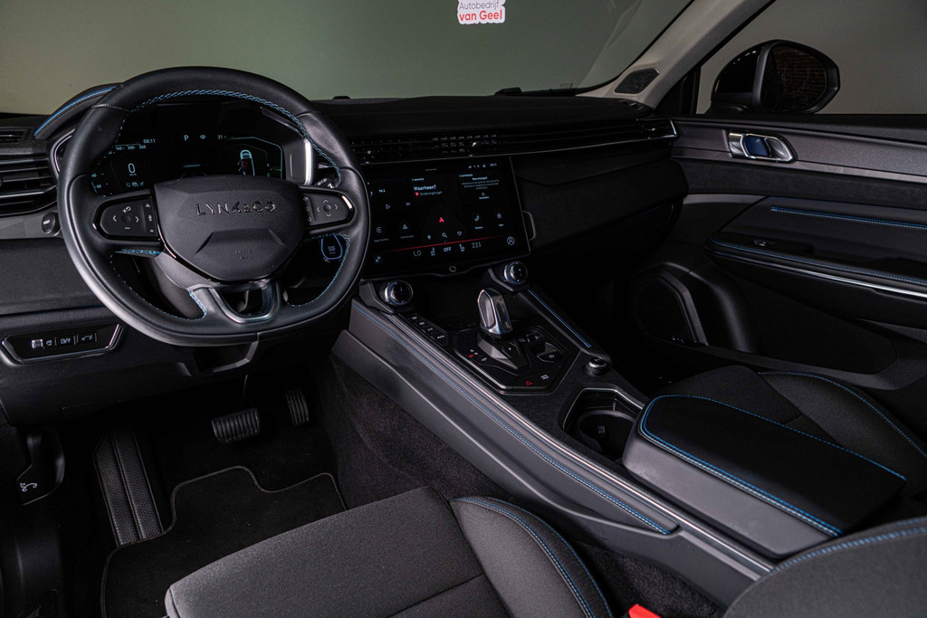 Lynk & Co 01 1.5 PHEV | MY22 | PANO | 360 CAMERA | ACC | KEYLESS | NAVI | RIJKLAARPRIJS INCL. BOVAG GARANTIE 54184143-30.jpg | Autobedrijf van Geel