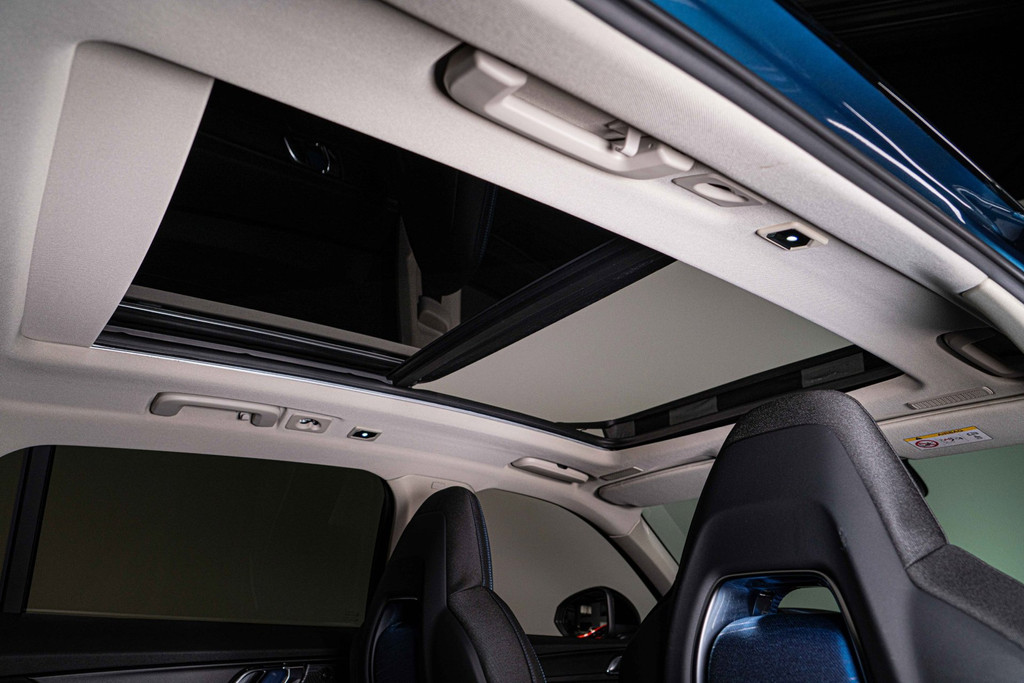 Lynk & Co 01 1.5 PHEV | MY22 | PANO | 360 CAMERA | ACC | KEYLESS | NAVI | RIJKLAARPRIJS INCL. BOVAG GARANTIE 54184143-44.jpg | Autobedrijf van Geel
