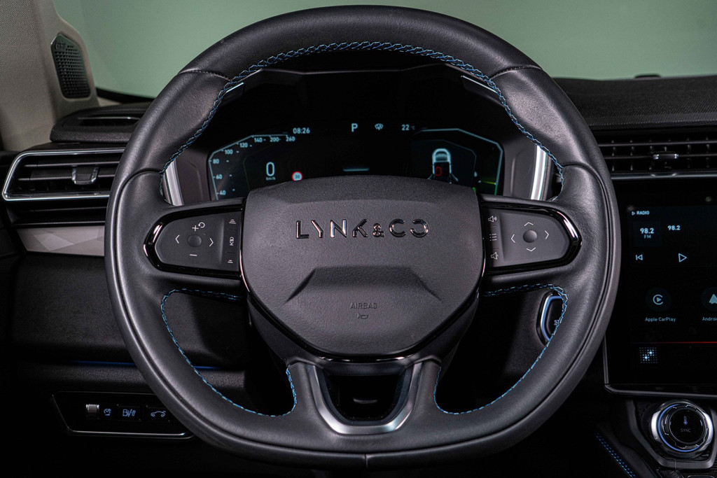 Lynk & Co 01 1.5 PHEV | MY22 | PANO | 360 CAMERA | ACC | KEYLESS | NAVI | RIJKLAARPRIJS INCL. BOVAG GARANTIE 54184143-45.jpg | Autobedrijf van Geel