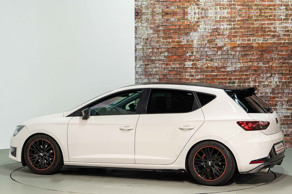 SEAT Leon 1.4 EcoTSI FR | Sport-pakket | Winter-pakket | Stage 2 | Cruise control 54184700-11.jpg | Autobedrijf van Geel