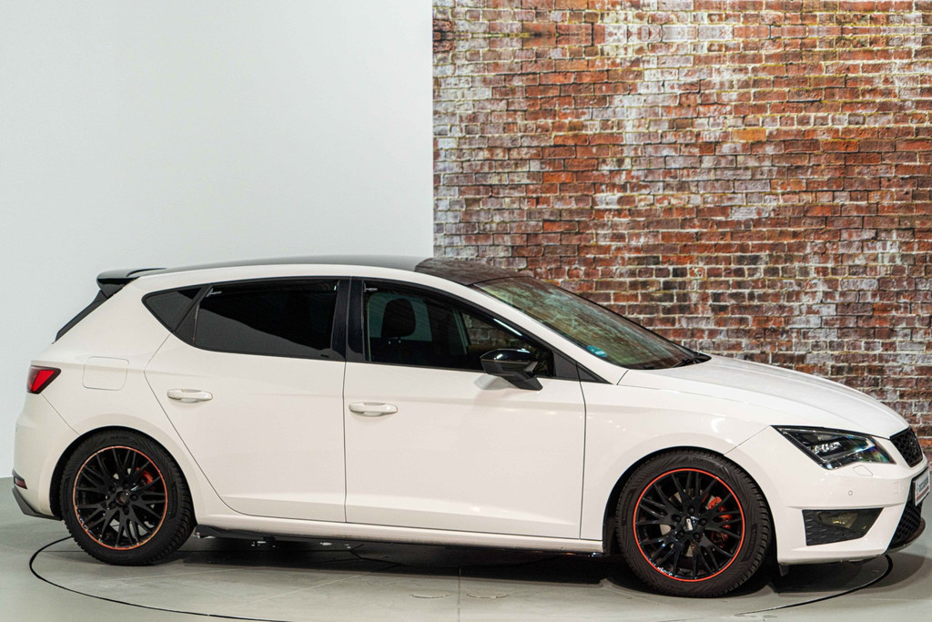 SEAT Leon 1.4 EcoTSI FR | Sport-pakket | Winter-pakket | Stage 2 | Cruise control 54184700-23.jpg | Autobedrijf van Geel