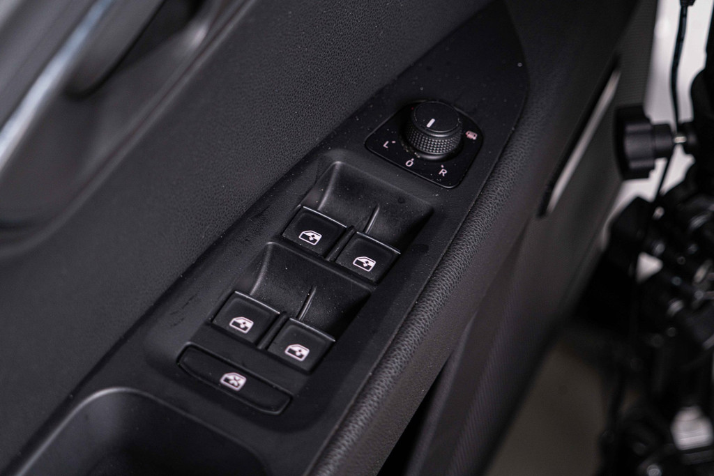 SEAT Leon 1.4 EcoTSI FR | Sport-pakket | Winter-pakket | Stage 2 | Cruise control 54184700-32.jpg | Autobedrijf van Geel