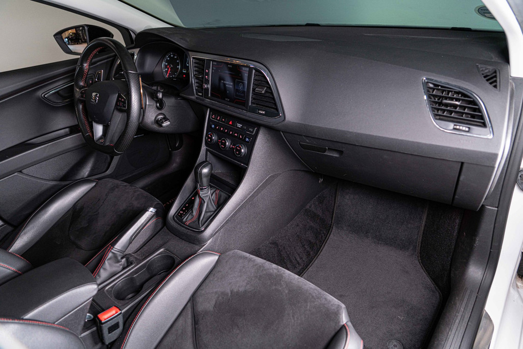 SEAT Leon 1.4 EcoTSI FR | Sport-pakket | Winter-pakket | Stage 2 | Cruise control 54184700-36.jpg | Autobedrijf van Geel