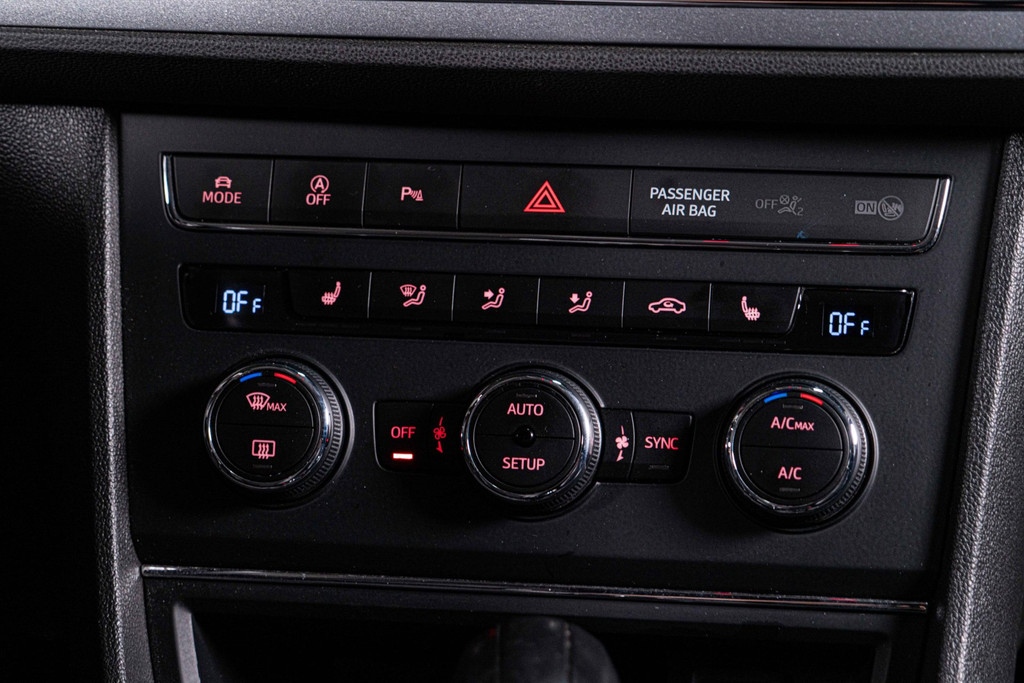 SEAT Leon 1.4 EcoTSI FR | Sport-pakket | Winter-pakket | Stage 2 | Cruise control 54184700-40.jpg | Autobedrijf van Geel