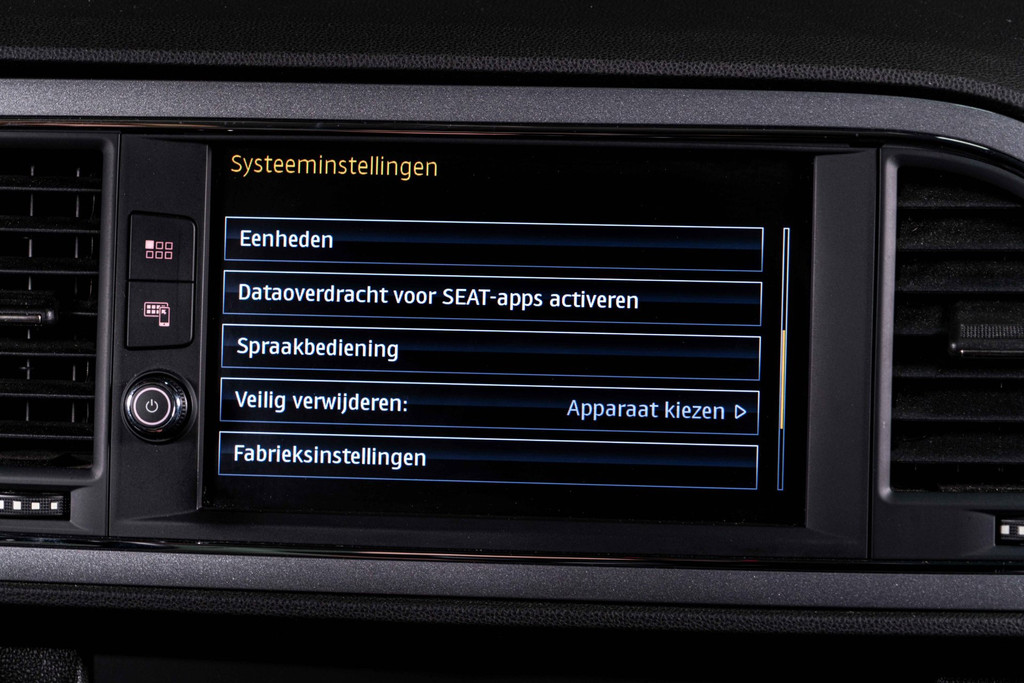 SEAT Leon 1.4 EcoTSI FR | Sport-pakket | Winter-pakket | Stage 2 | Cruise control 54184700-59.jpg | Autobedrijf van Geel