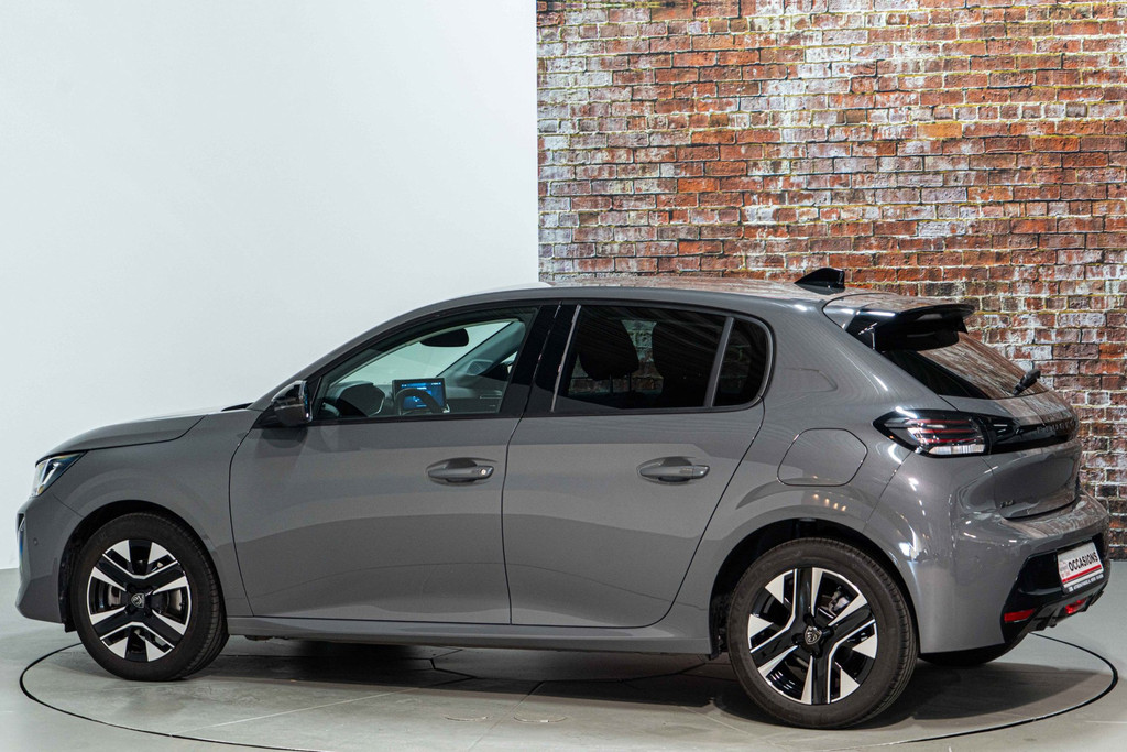 Peugeot 208 1.2 PureTech 100 Allure | Vision pack | Cruise Control | 360 Camera | Achteruitrijcamera 54194993-11.jpg | Autobedrijf van Geel