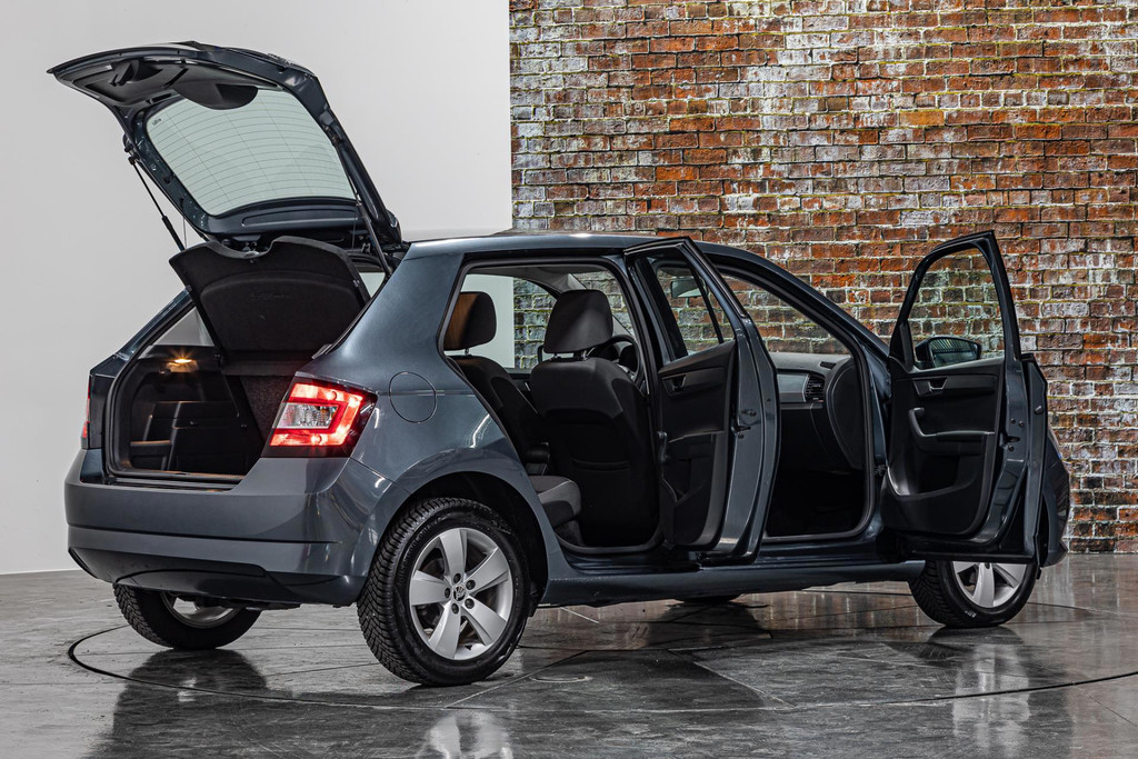 Škoda Fabia 1.2 TSI Monte Carlo I Airco I Cruise controle I Rijklaarprijs 54409293-15.jpg | Autobedrijf van Geel