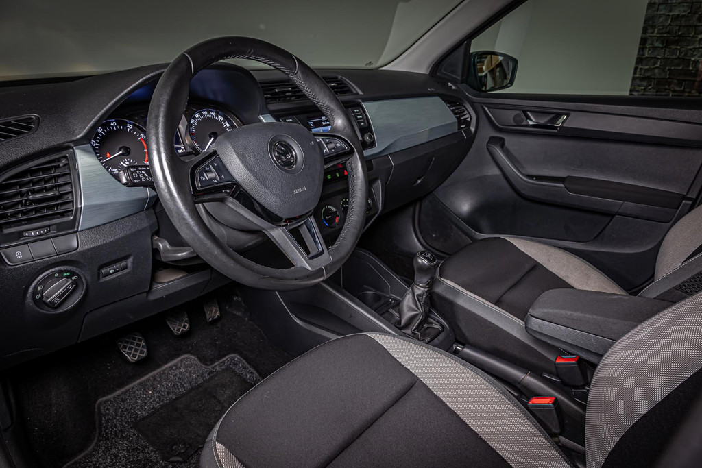 Škoda Fabia 1.2 TSI Monte Carlo I Airco I Cruise controle I Rijklaarprijs 54409293-19.jpg | Autobedrijf van Geel