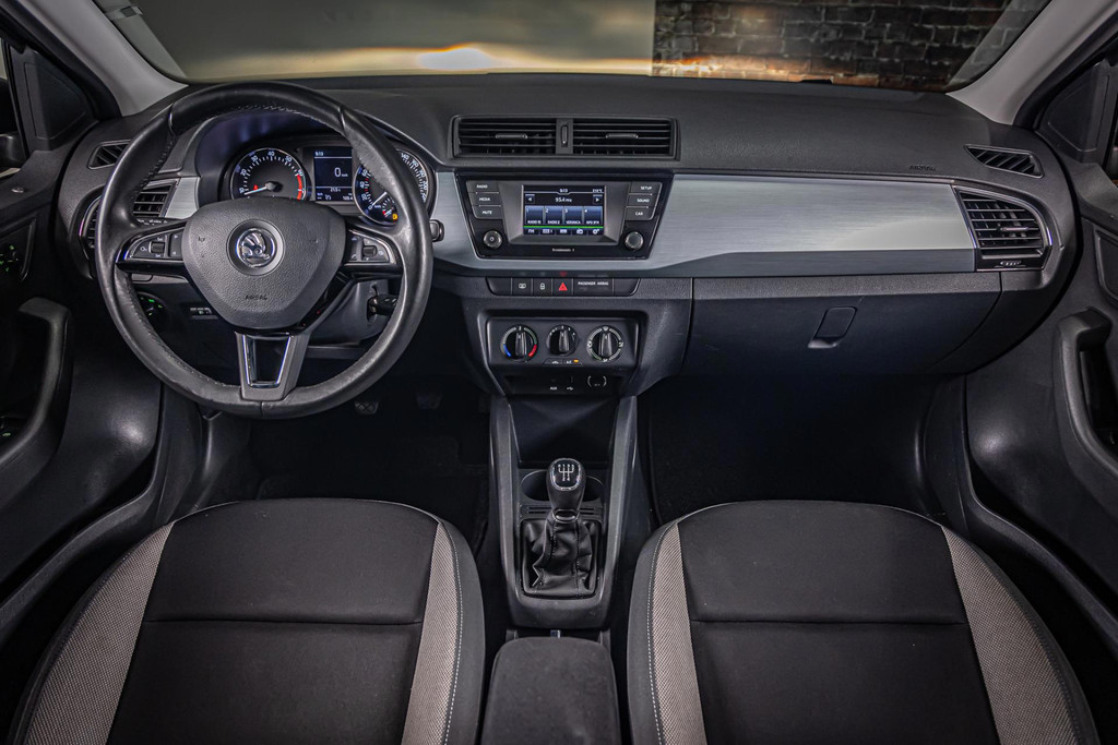 Škoda Fabia 1.2 TSI Monte Carlo I Airco I Cruise controle I Rijklaarprijs 54409293-20.jpg | Autobedrijf van Geel