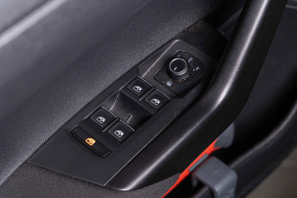 Volkswagen Polo 1.0 TSI Beats 54591248-26.jpg | Autobedrijf van Geel