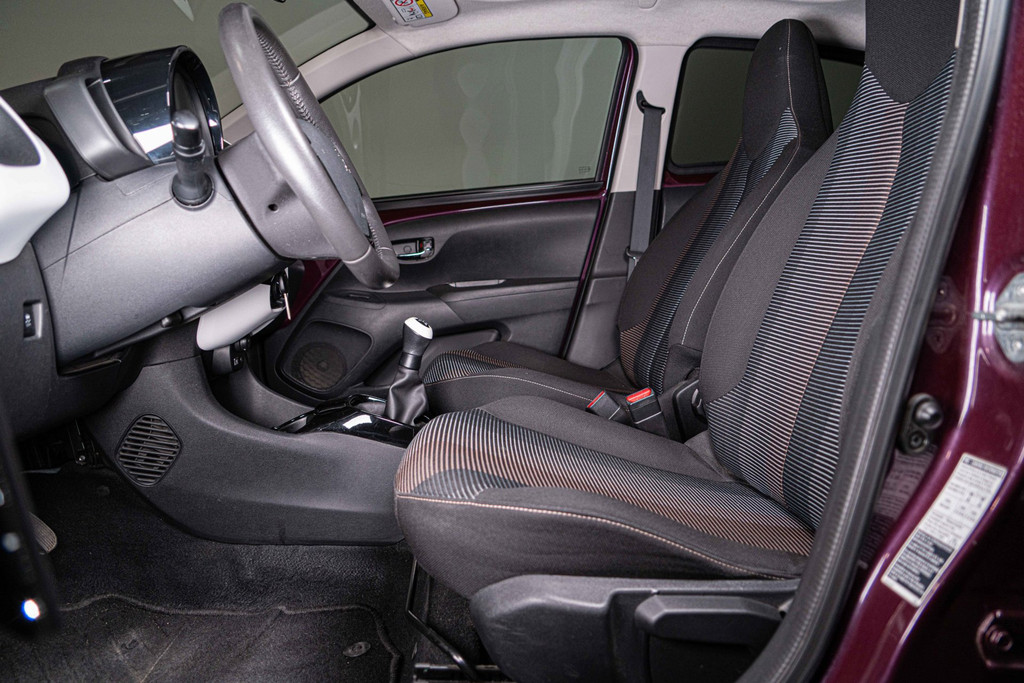 Peugeot 108 1.0 e-VTi Allure TOP! | Cabrio | Airco | Multimedia 54655057-26.jpg | Autobedrijf van Geel